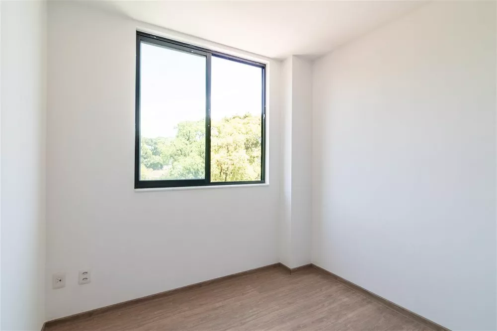 Apartamento à venda com 3 quartos, 96m² - Foto 8