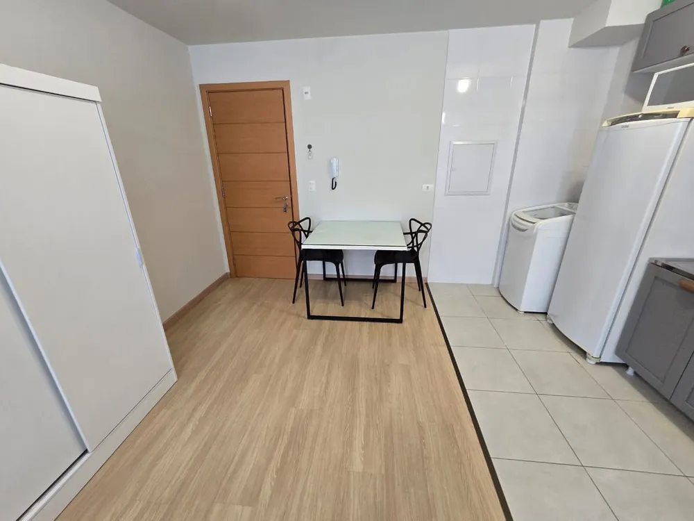 Apartamento, 1 quarto, 28 m² - Foto 2
