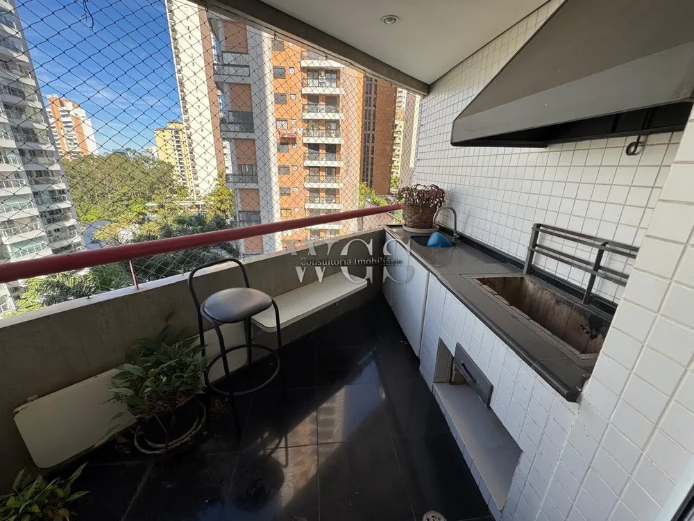 Apartamento, 4 quartos, 211 m² - Foto 1