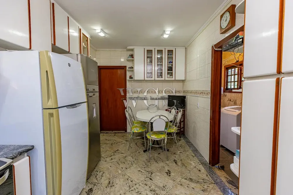 Sobrado, 3 quartos, 196 m² - Foto 1