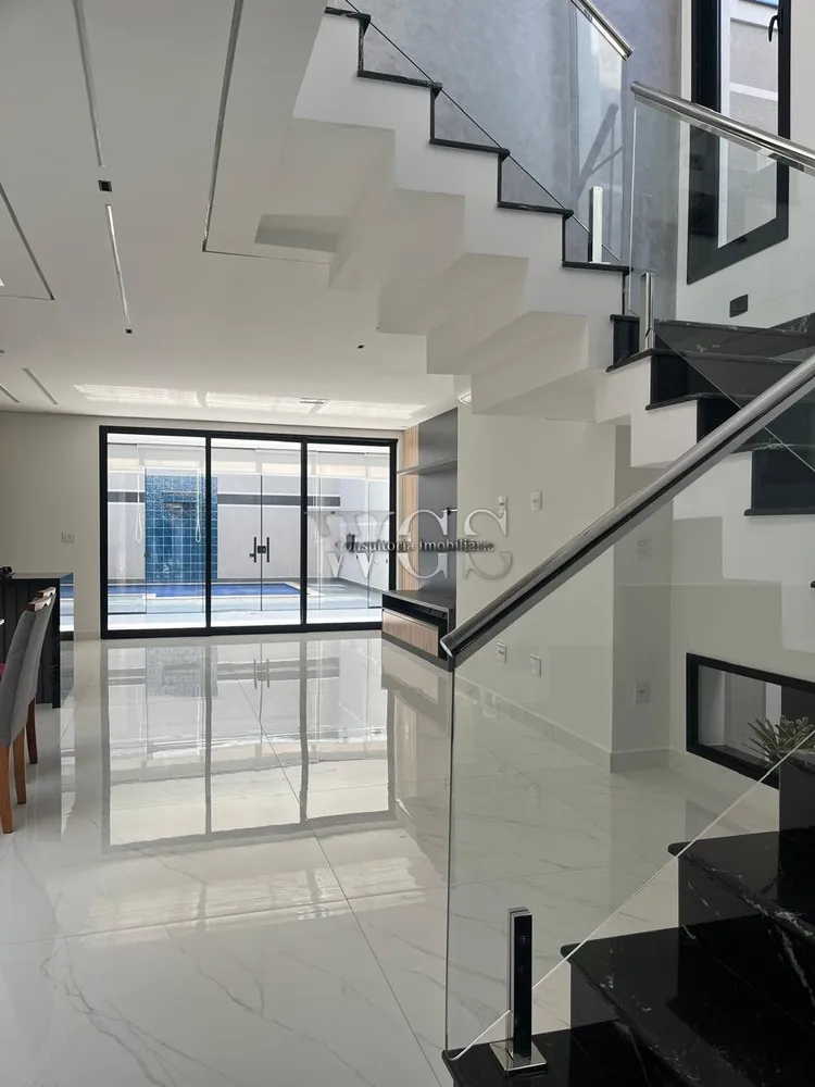 Sobrado, 3 quartos, 200 m² - Foto 1