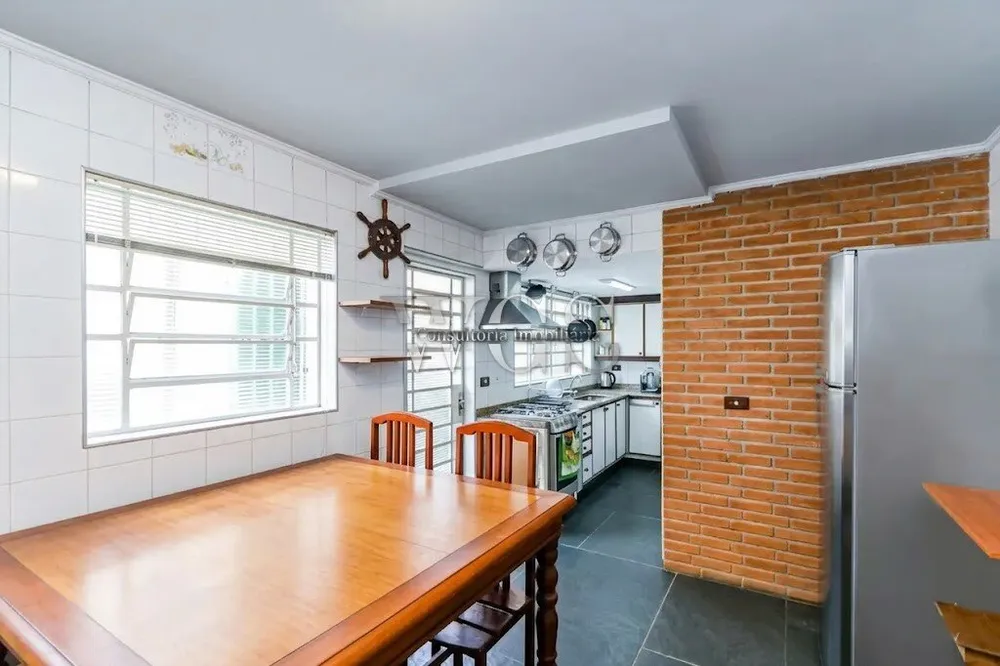 Sobrado, 2 quartos, 250 m² - Foto 2