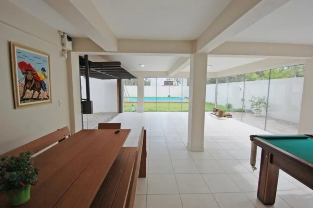 Casa, 4 quartos, 240 m² - Foto 9