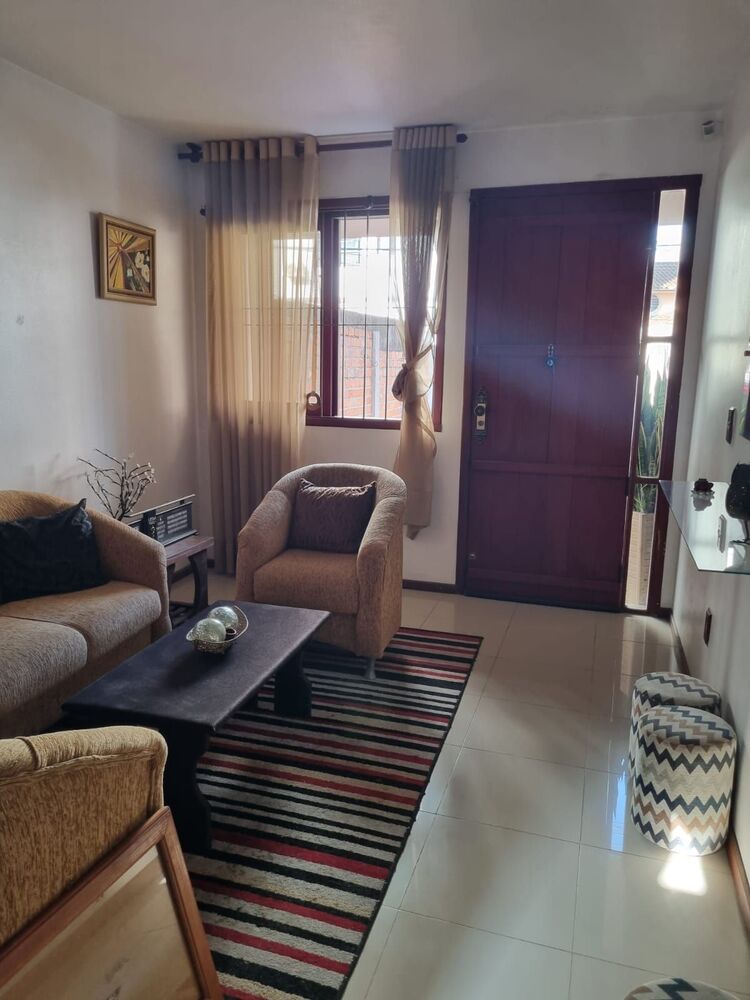 Casa, 3 quartos, 252 m² - Foto 2
