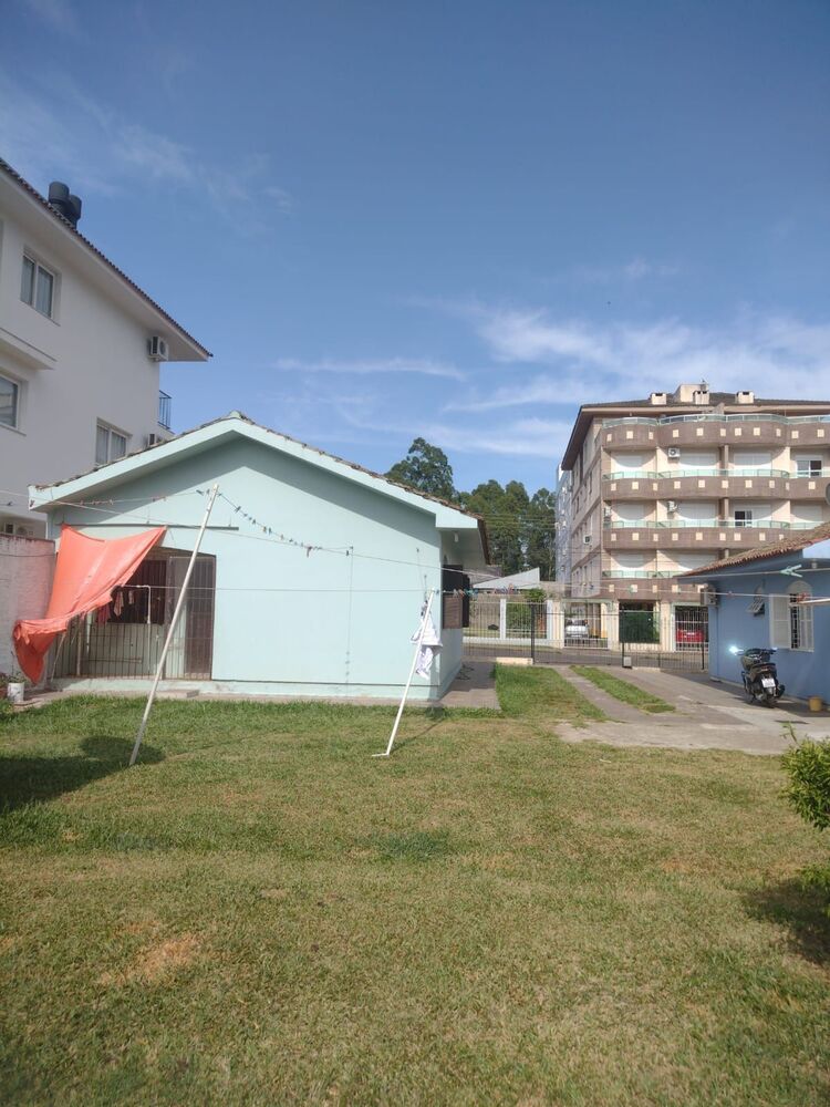Casa, 5 quartos, 187 m² - Foto 2