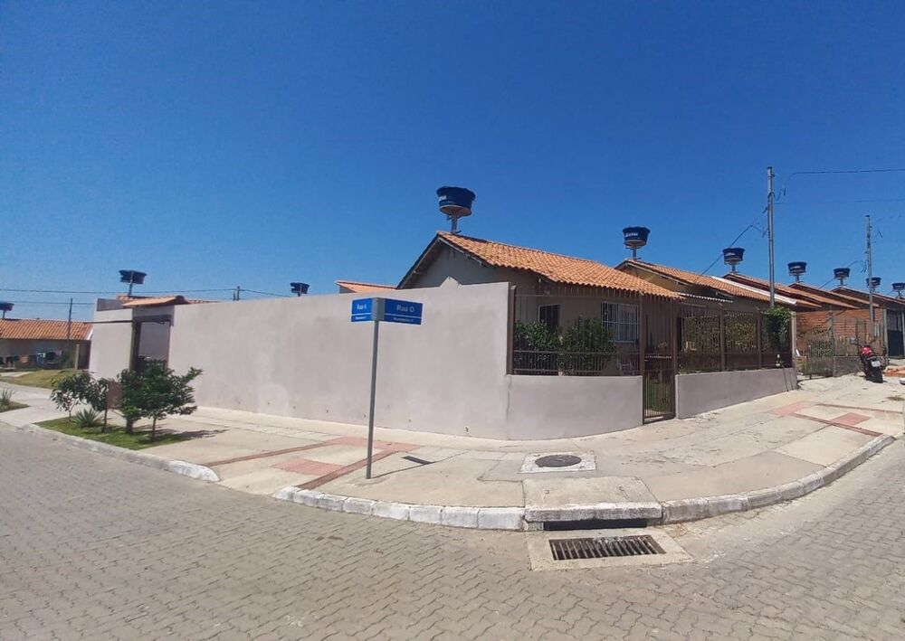 Casa à venda com 2 quartos, 44m² - Foto 2