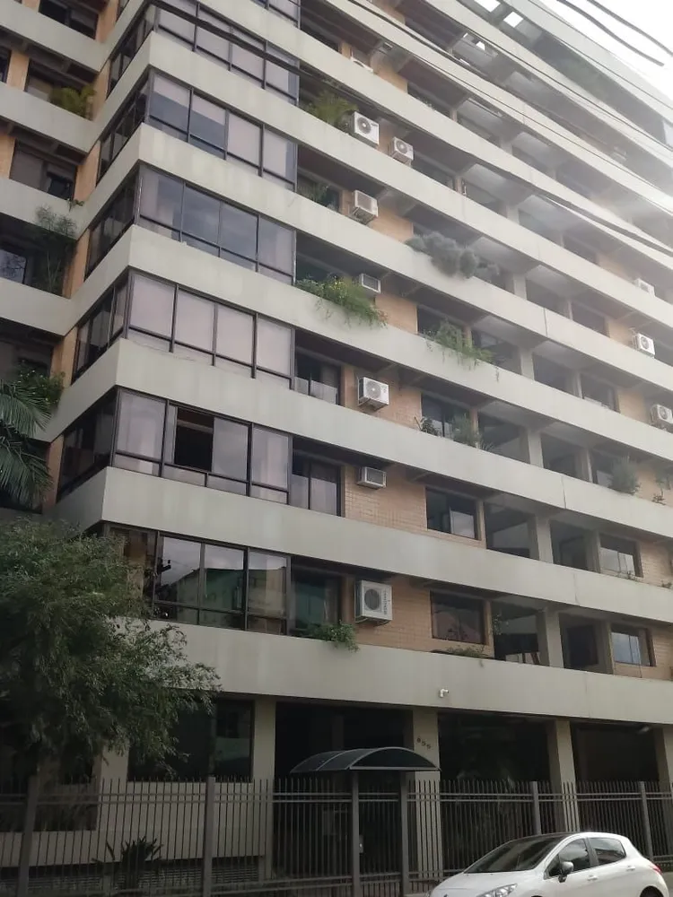 Apartamento, 3 quartos, 218 m² - Foto 2