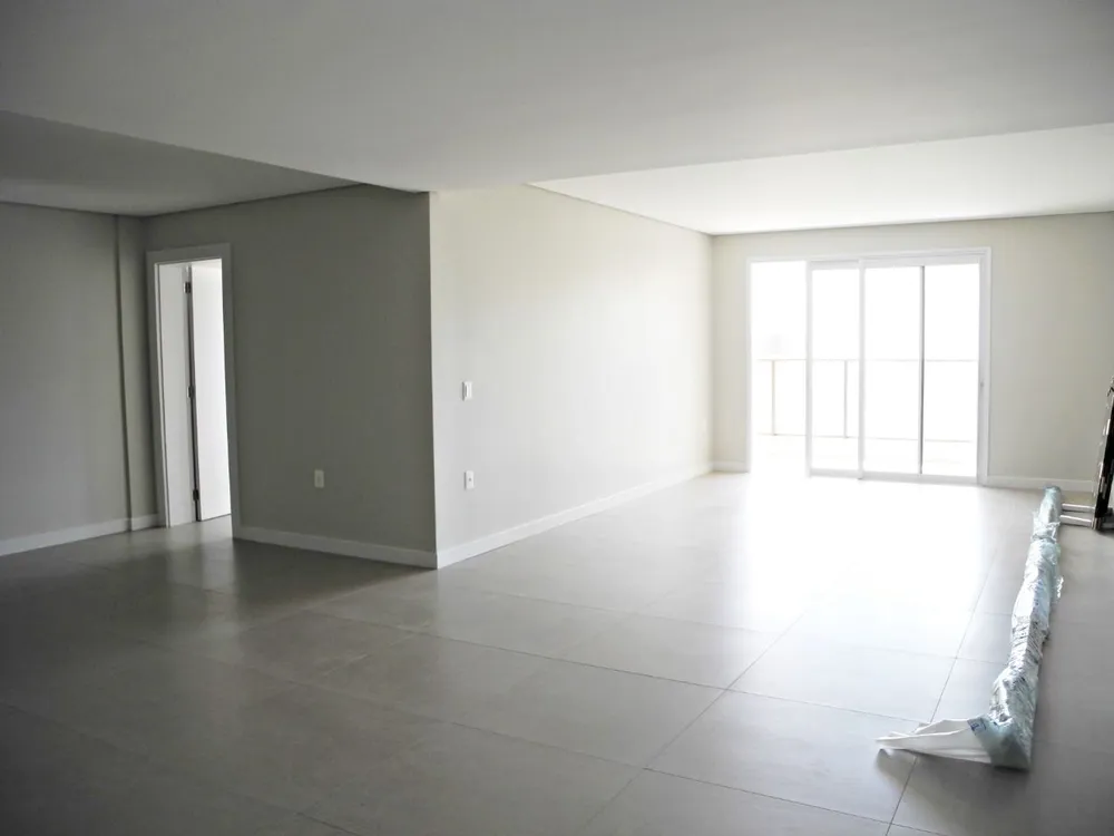 Apartamento, 3 quartos, 221 m² - Foto 11