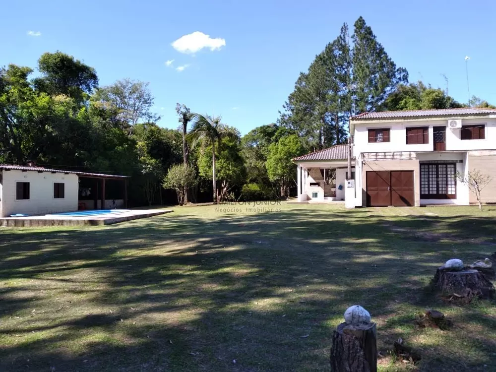 Fazenda à venda com 2 quartos, 25000m² - Foto 2