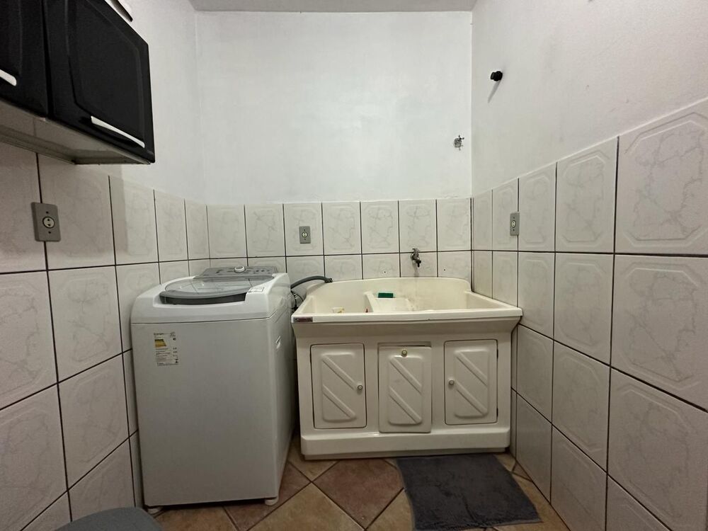 Casa, 3 quartos, 195 m² - Foto 1