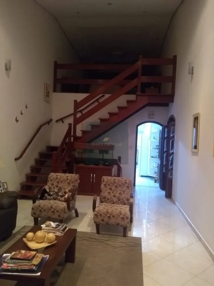Sobrado, 3 quartos, 285 m² - Foto 1