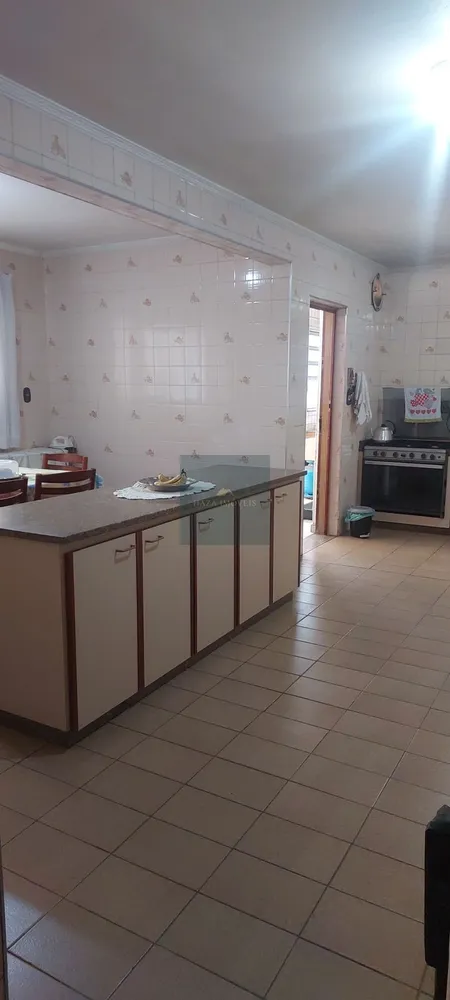Sobrado, 3 quartos, 289 m² - Foto 1