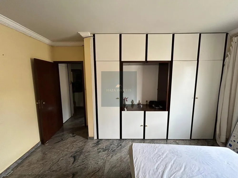 Casa, 6 quartos, 445 m² - Foto 2