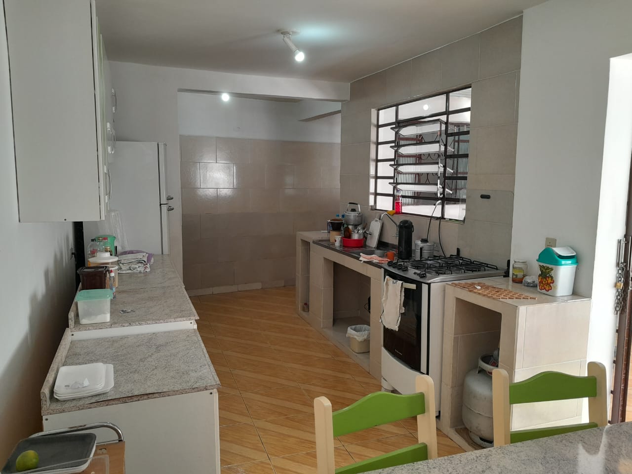 Casa à venda com 3 quartos, 100m² - Foto 21