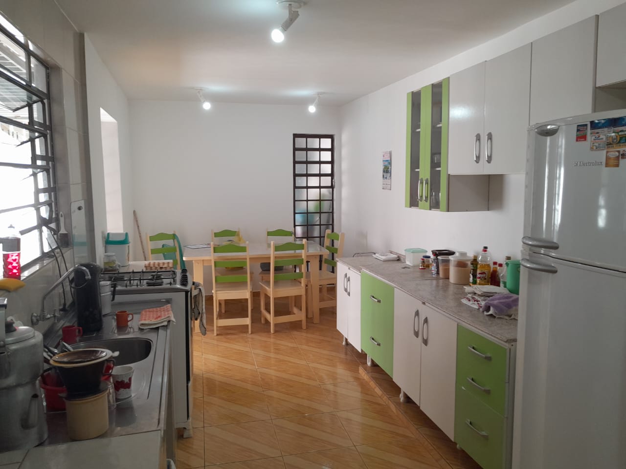 Casa à venda com 3 quartos, 100m² - Foto 12