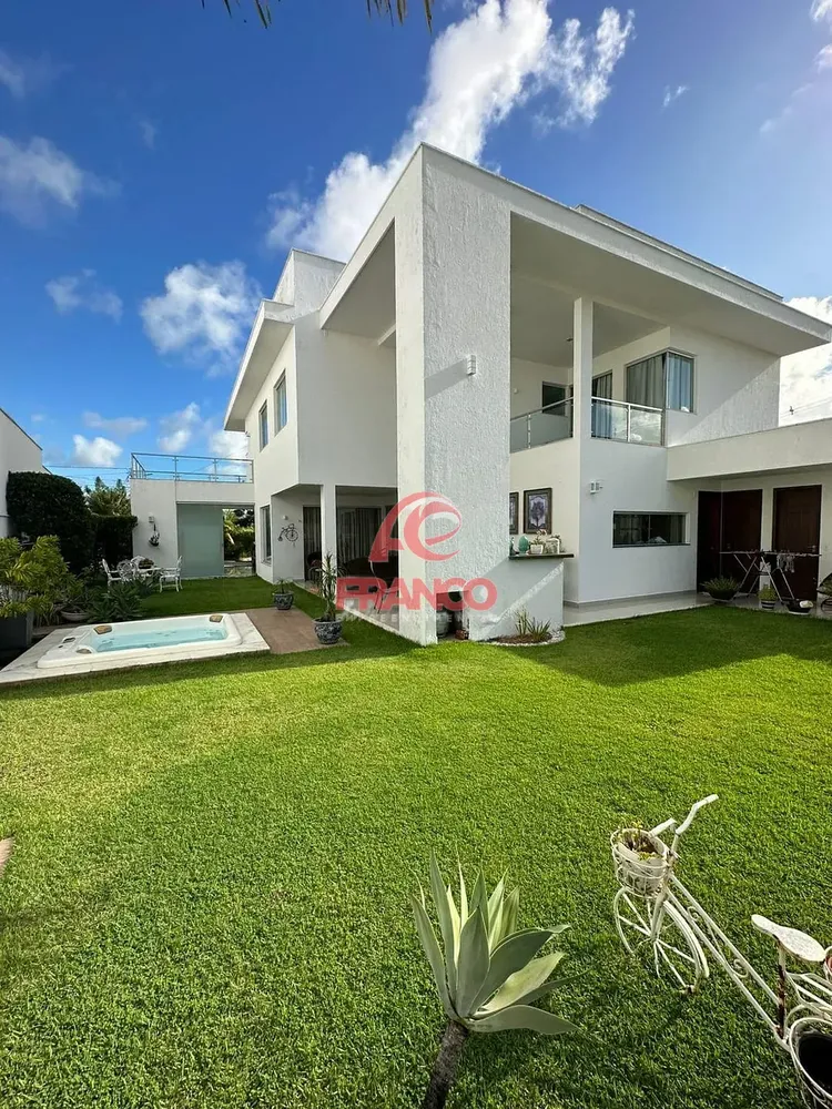 Casa, 3 quartos, 305 m² - Foto 1
