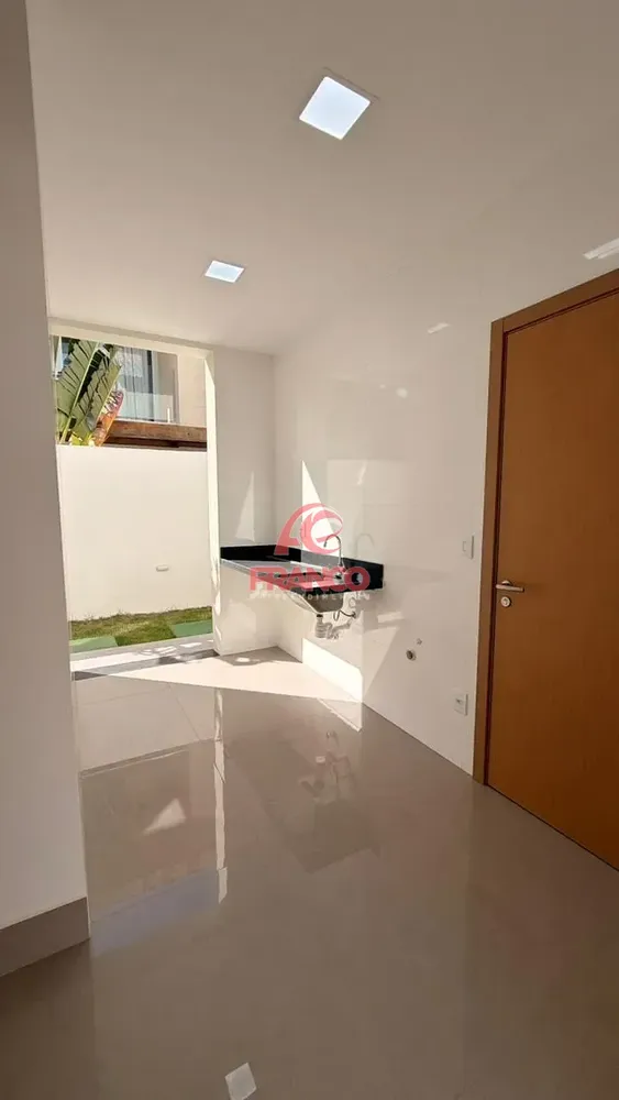 Casa, 4 quartos, 270 m² - Foto 13