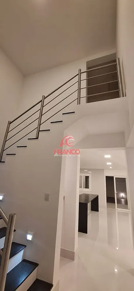 Casa, 4 quartos, 270 m² - Foto 4