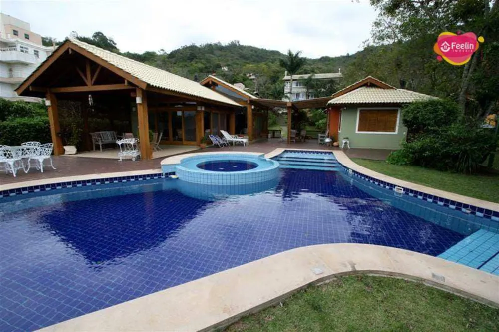 Casa, 7 quartos, 785 m² - Foto 2