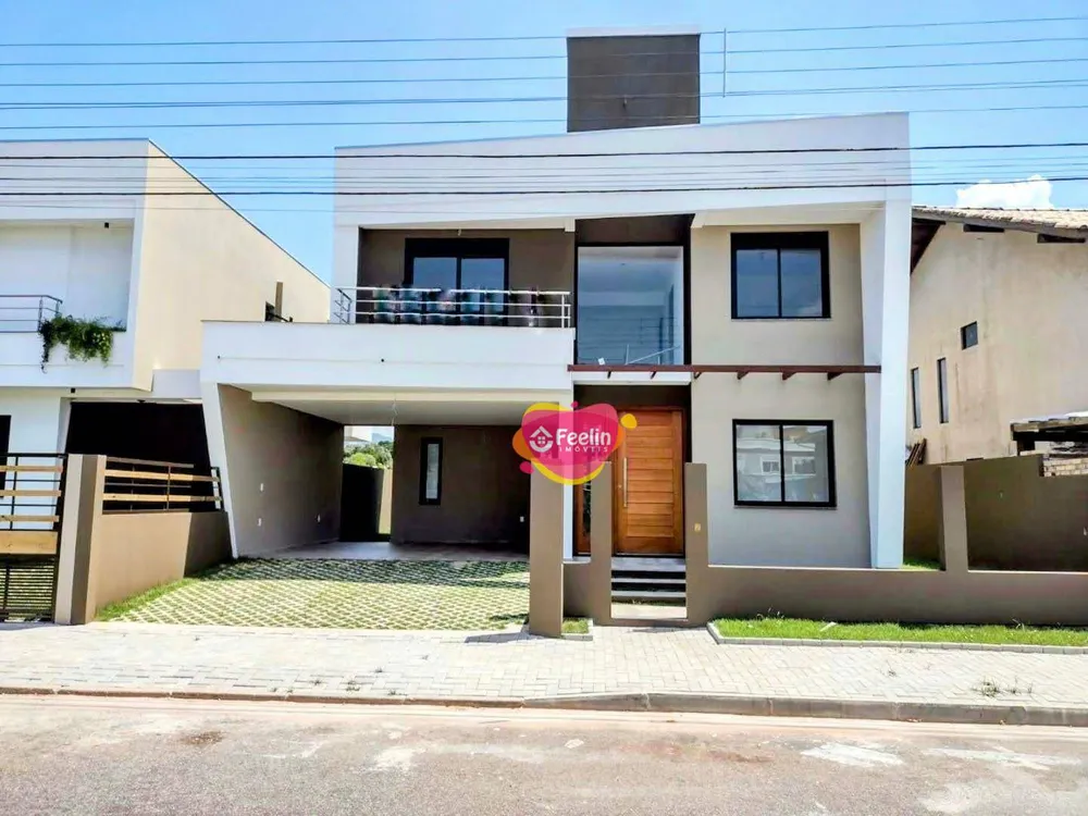 Casa, 3 quartos, 166 m² - Foto 1
