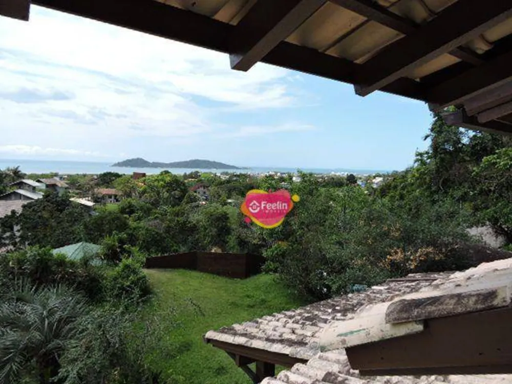 Casa, 8 quartos, 217 m² - Foto 2
