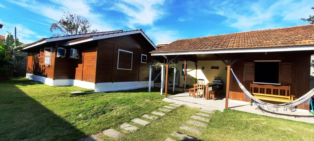 Casa, 2 quartos, 130 m² - Foto 1