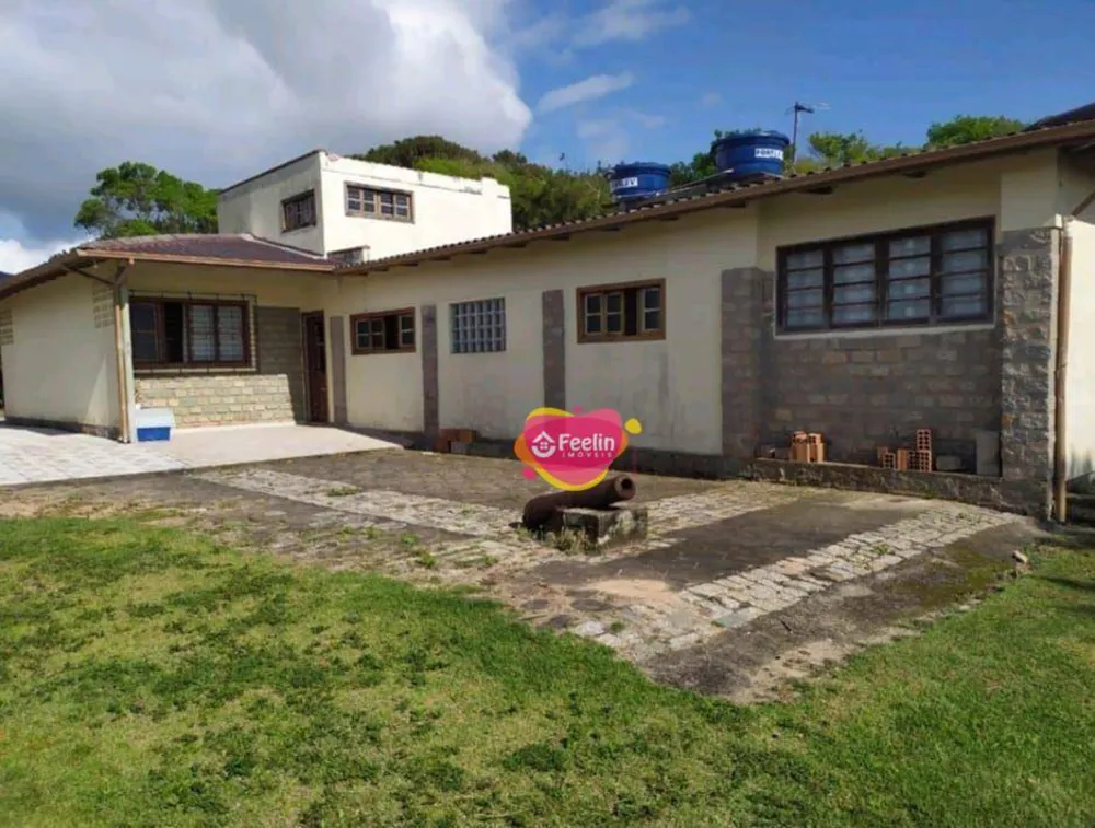 Casa, 3 quartos, 232 m² - Foto 2