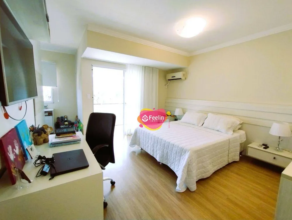 Cobertura, 3 quartos, 158 m² - Foto 2