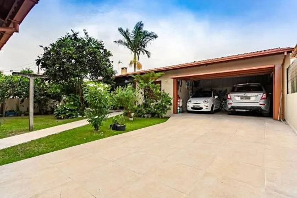 Casa, 4 quartos, 243 m² - Foto 3