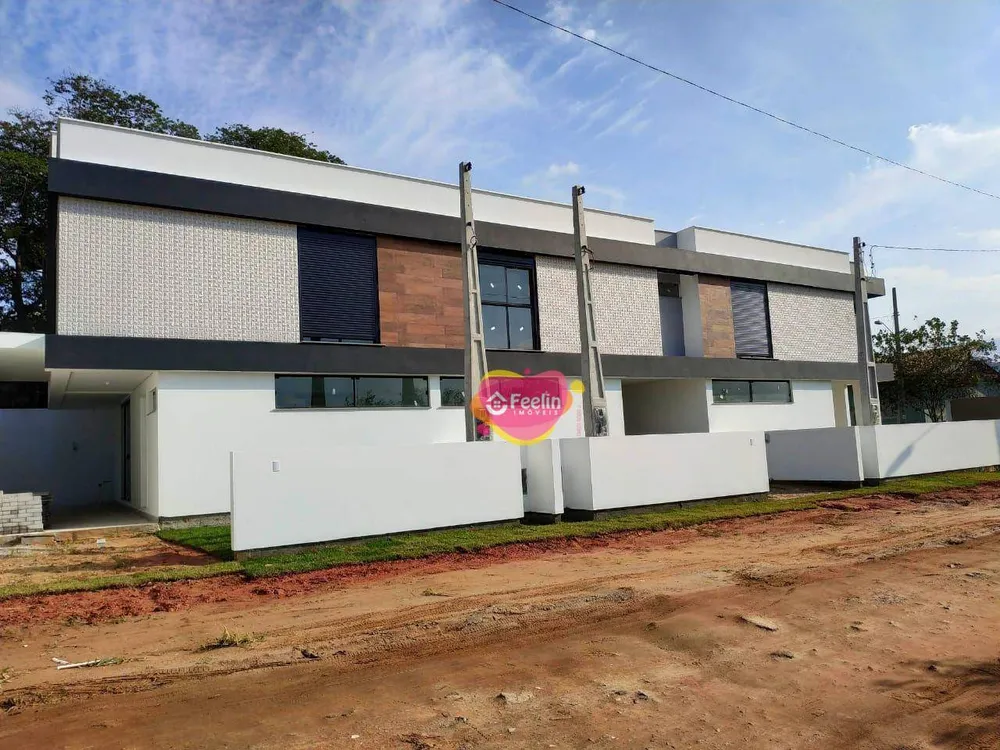 Casa, 3 quartos, 129 m² - Foto 1