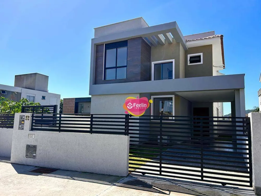 Casa, 4 quartos, 142 m² - Foto 1