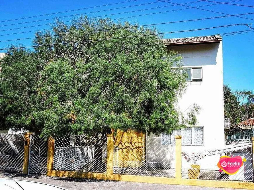 Casa, 3 quartos, 220 m² - Foto 2