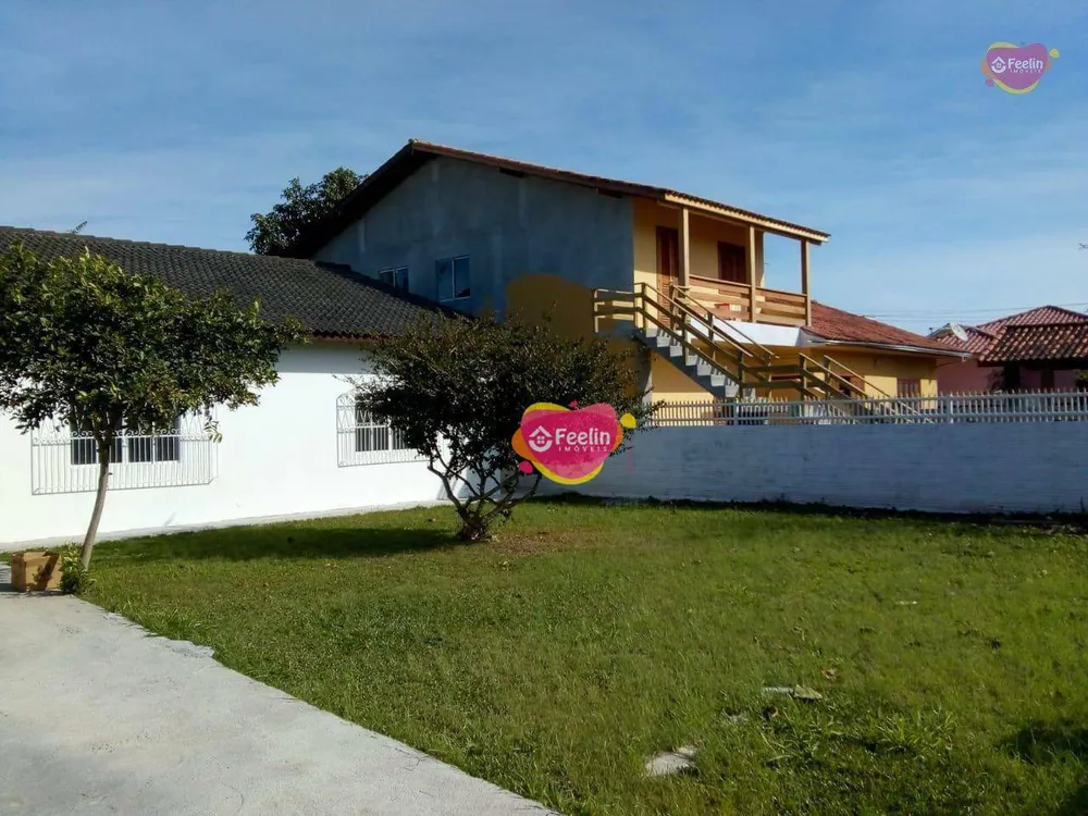 Casa, 3 quartos, 127 m² - Foto 2