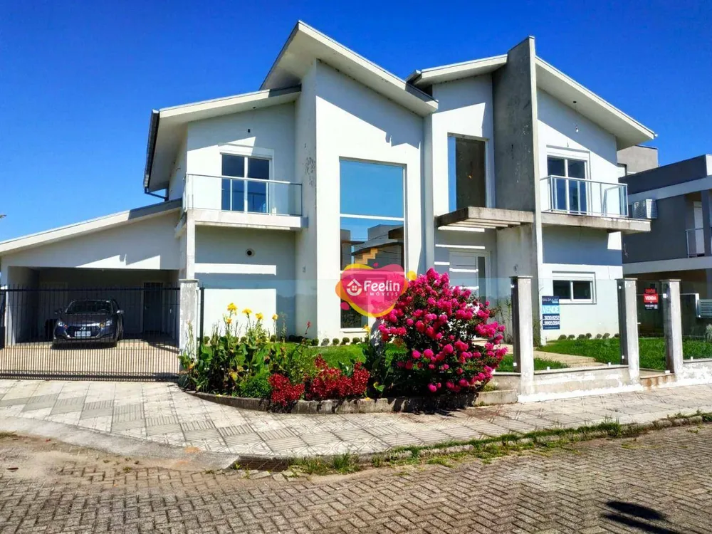 Casa, 3 quartos, 277 m² - Foto 1