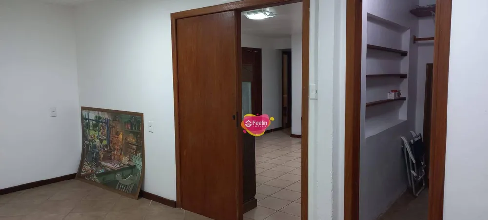 Casa, 4 quartos, 300 m² - Foto 2