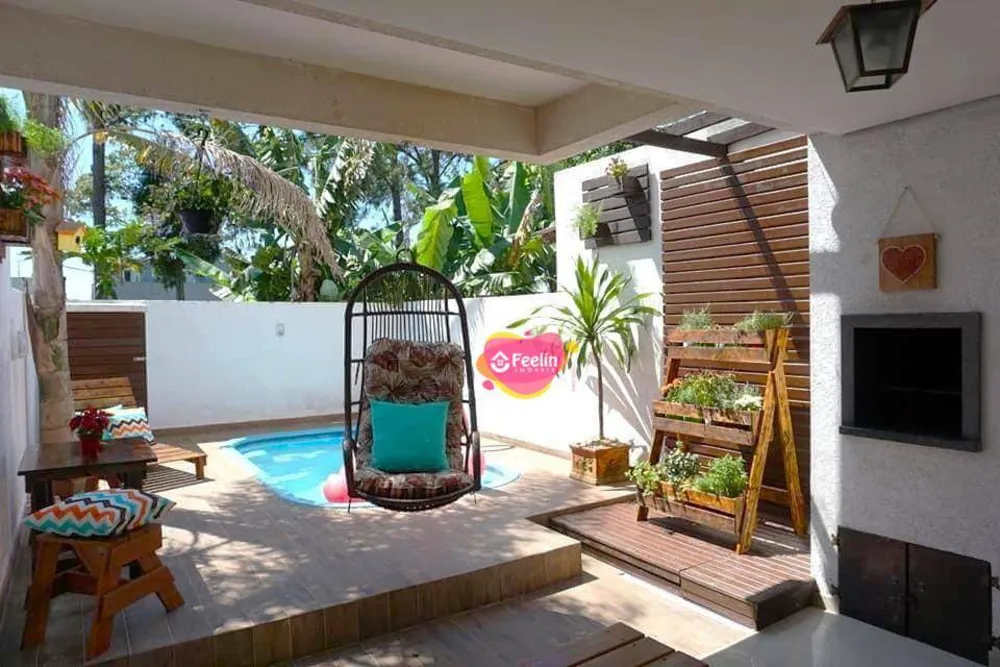 Casa, 3 quartos, 180 m² - Foto 1