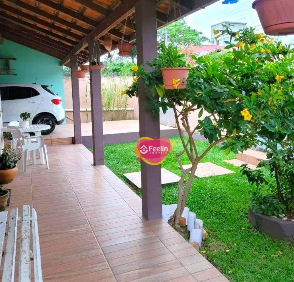 Casa, 4 quartos, 150 m² - Foto 1