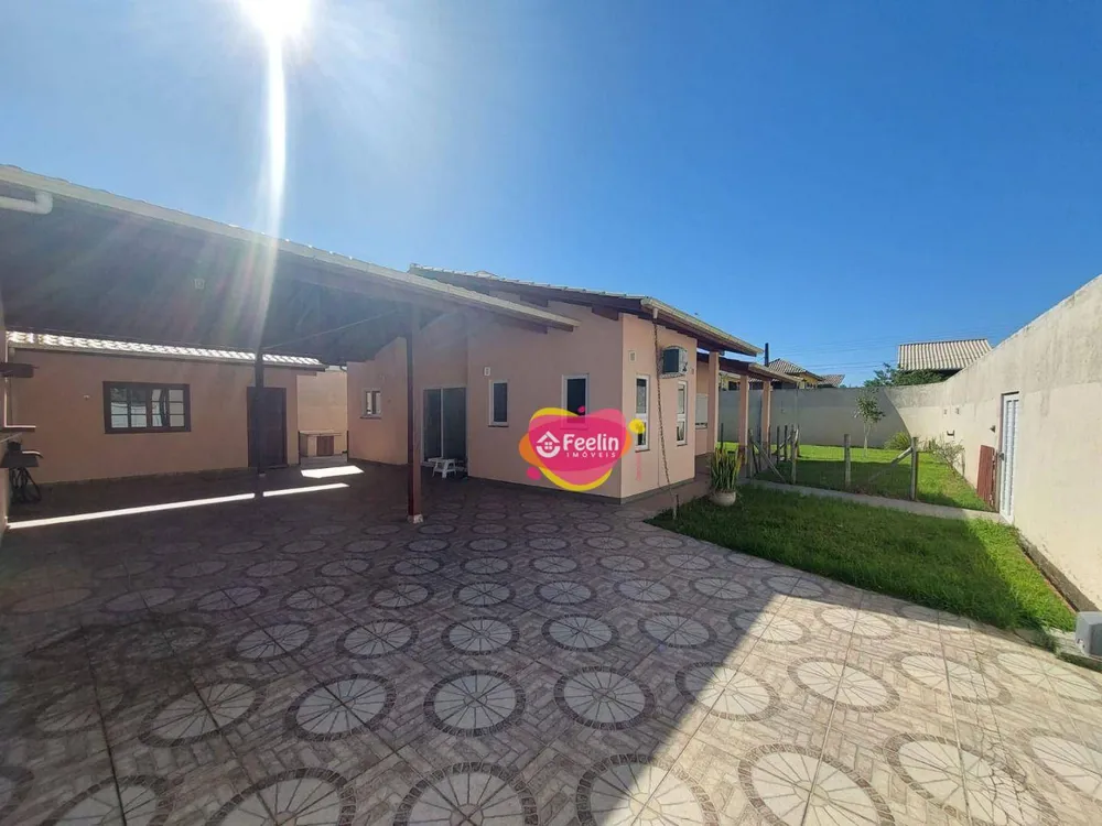 Casa, 3 quartos, 142 m² - Foto 2