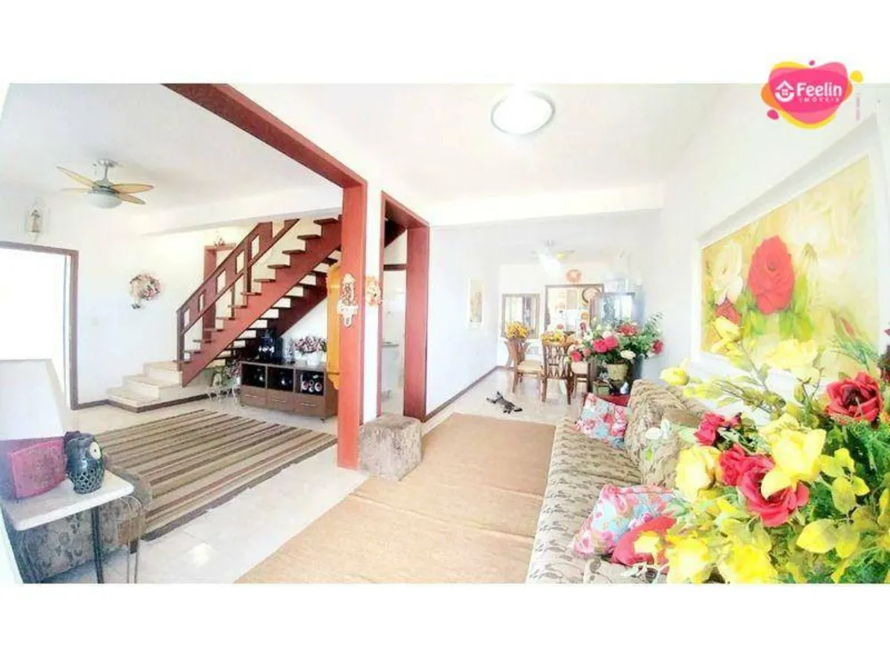Casa, 5 quartos, 264 m² - Foto 3