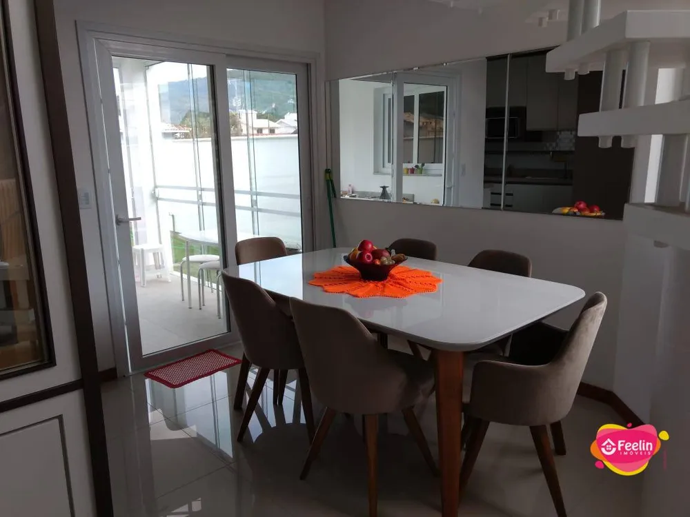 Casa, 3 quartos, 145 m² - Foto 2