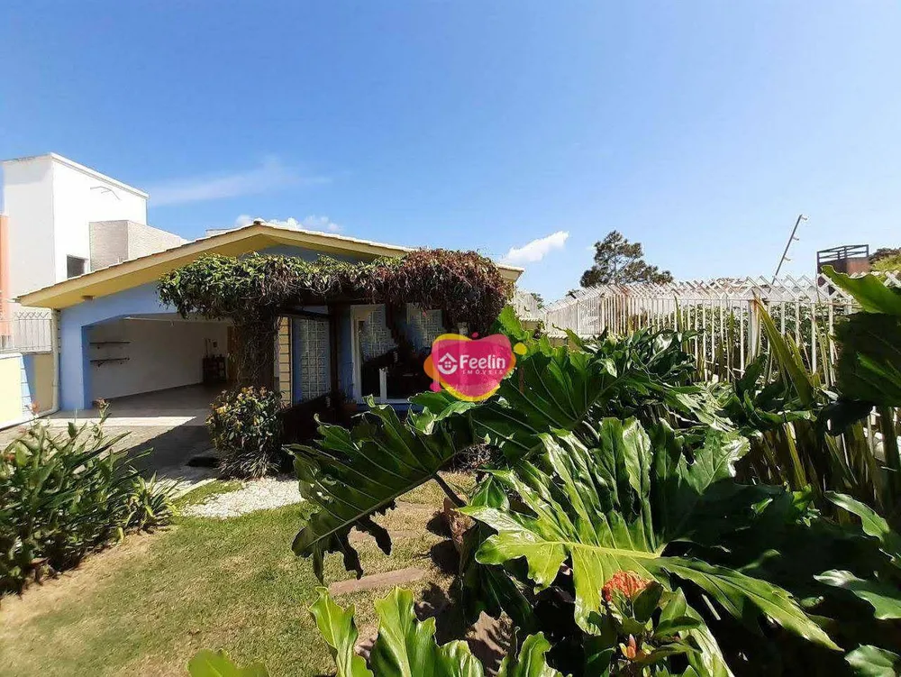 Casa, 3 quartos, 179 m² - Foto 4