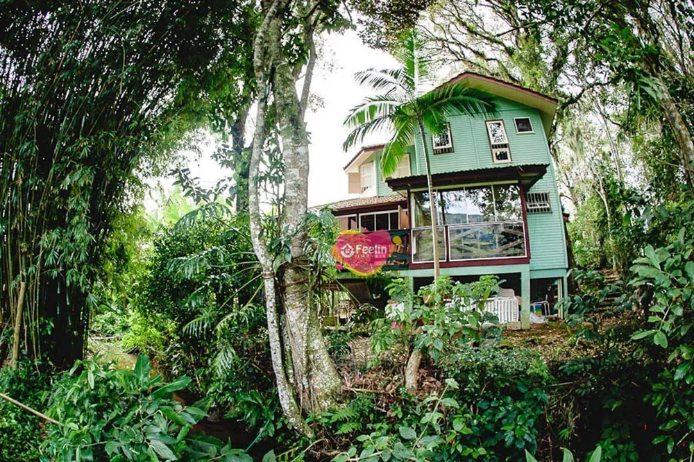 Casa, 3 quartos, 200 m² - Foto 1