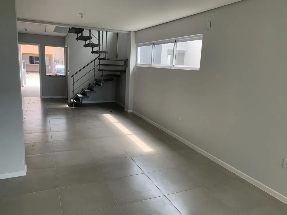 Casa, 3 quartos, 172 m² - Foto 3
