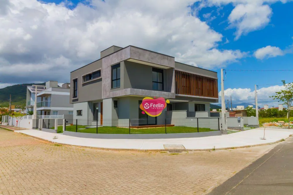 Casa, 3 quartos, 140 m² - Foto 2