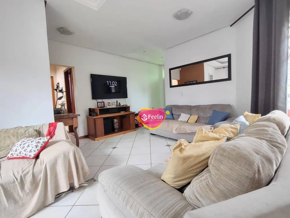 Casa, 3 quartos, 250 m² - Foto 3