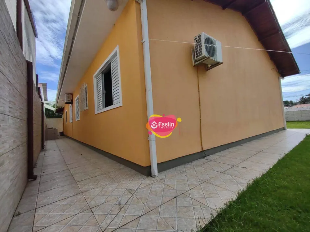 Casa, 3 quartos, 210 m² - Foto 3