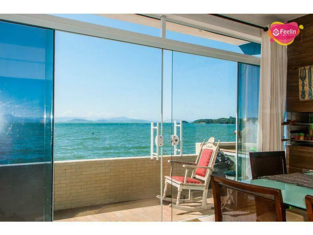 Casa, 4 quartos, 110 m² - Foto 1