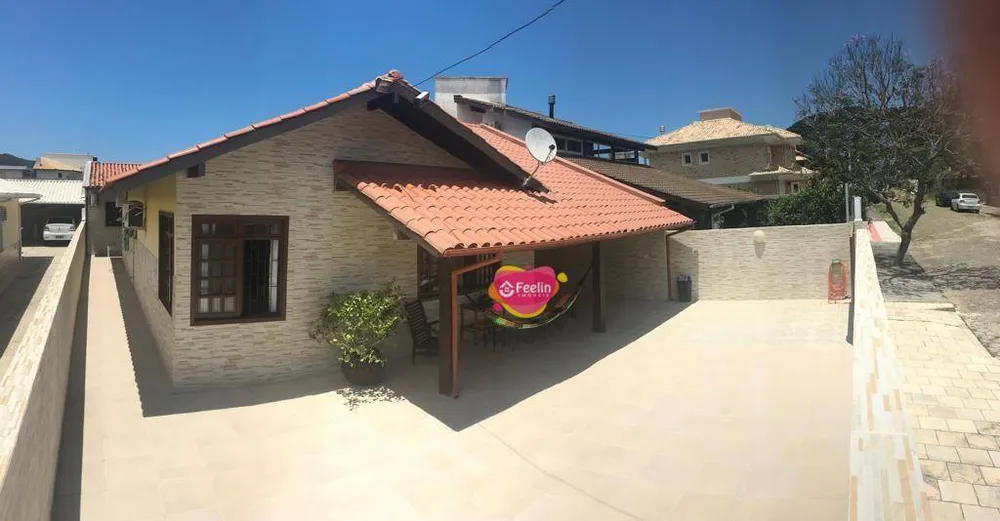 Casa, 5 quartos, 208 m² - Foto 3