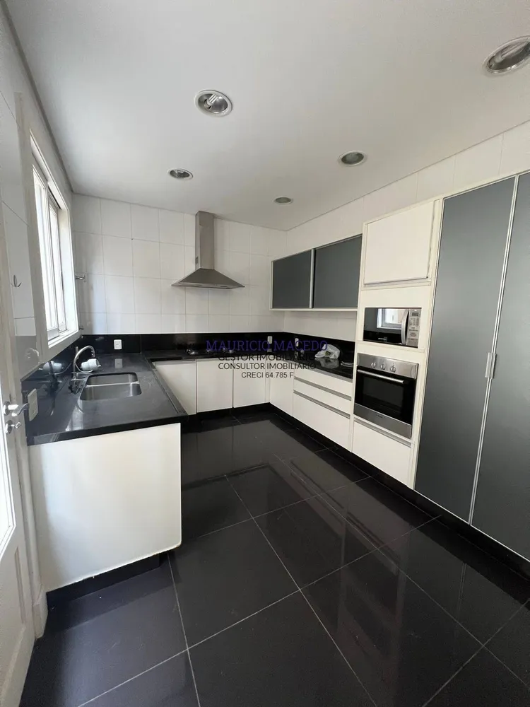 Casa, 4 quartos, 380 m² - Foto 11
