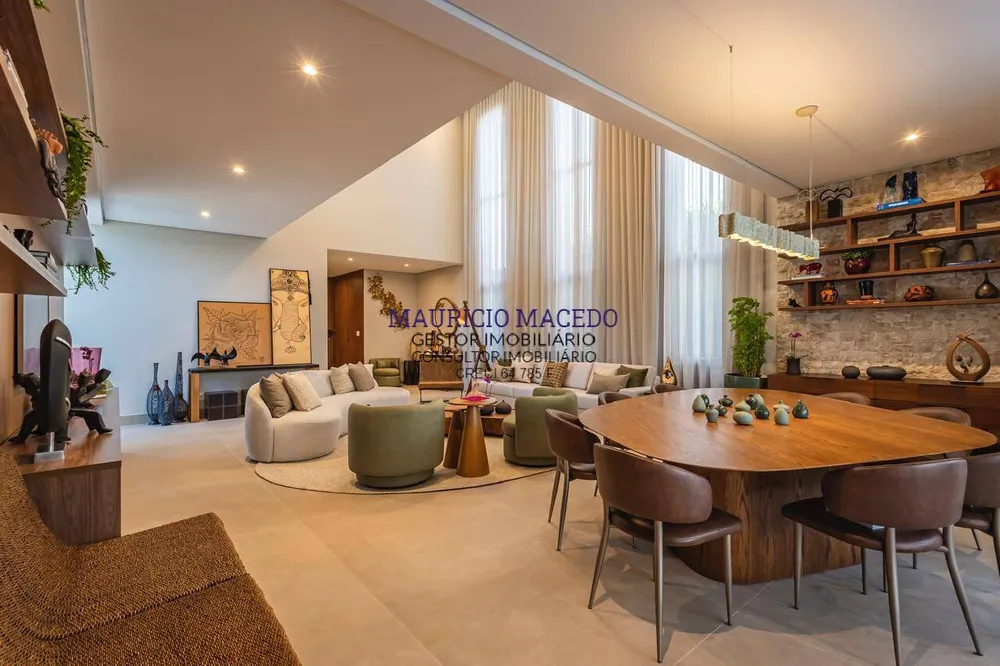 Casa, 4 quartos, 390 m² - Foto 1
